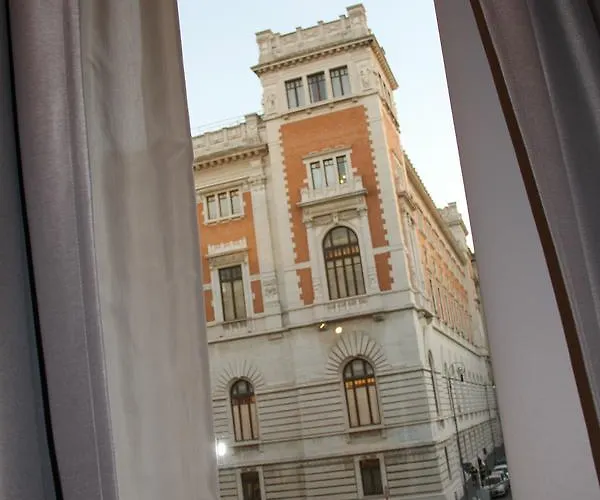 Konukevi Abagnale Montecitorio 3*
